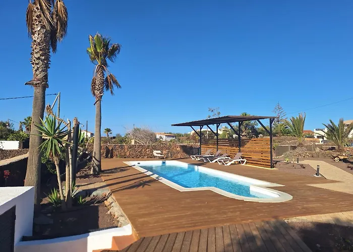 Dragon Y Suerte By Sea There Fuerteventura