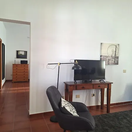 Dragon Y Suerte By Sea There Fuerteventura La Oliva